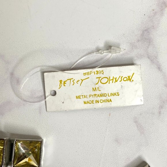 Vintage 2000s Betsey Johnson Silver Pyramid Stud Belt - As Is / Craft Project - Picture 3 of 10